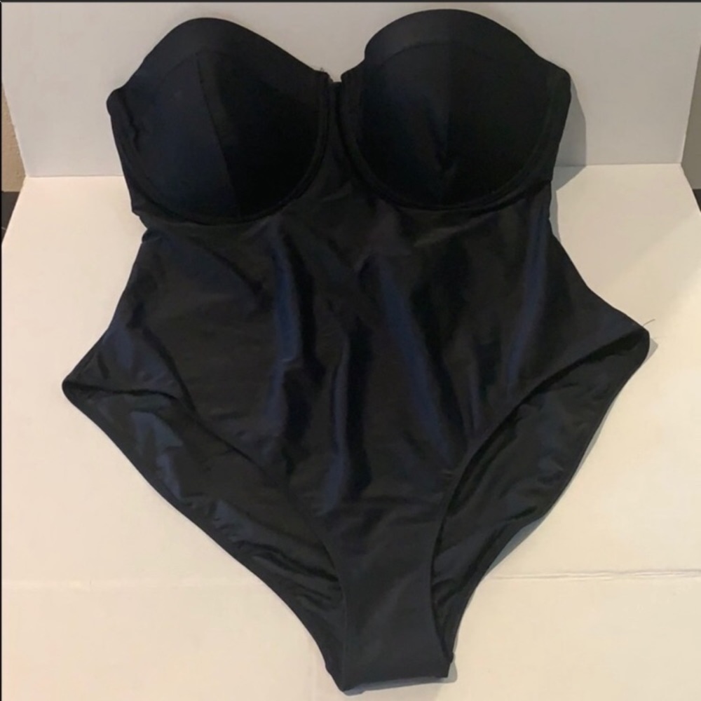Brand new swimsuit ..